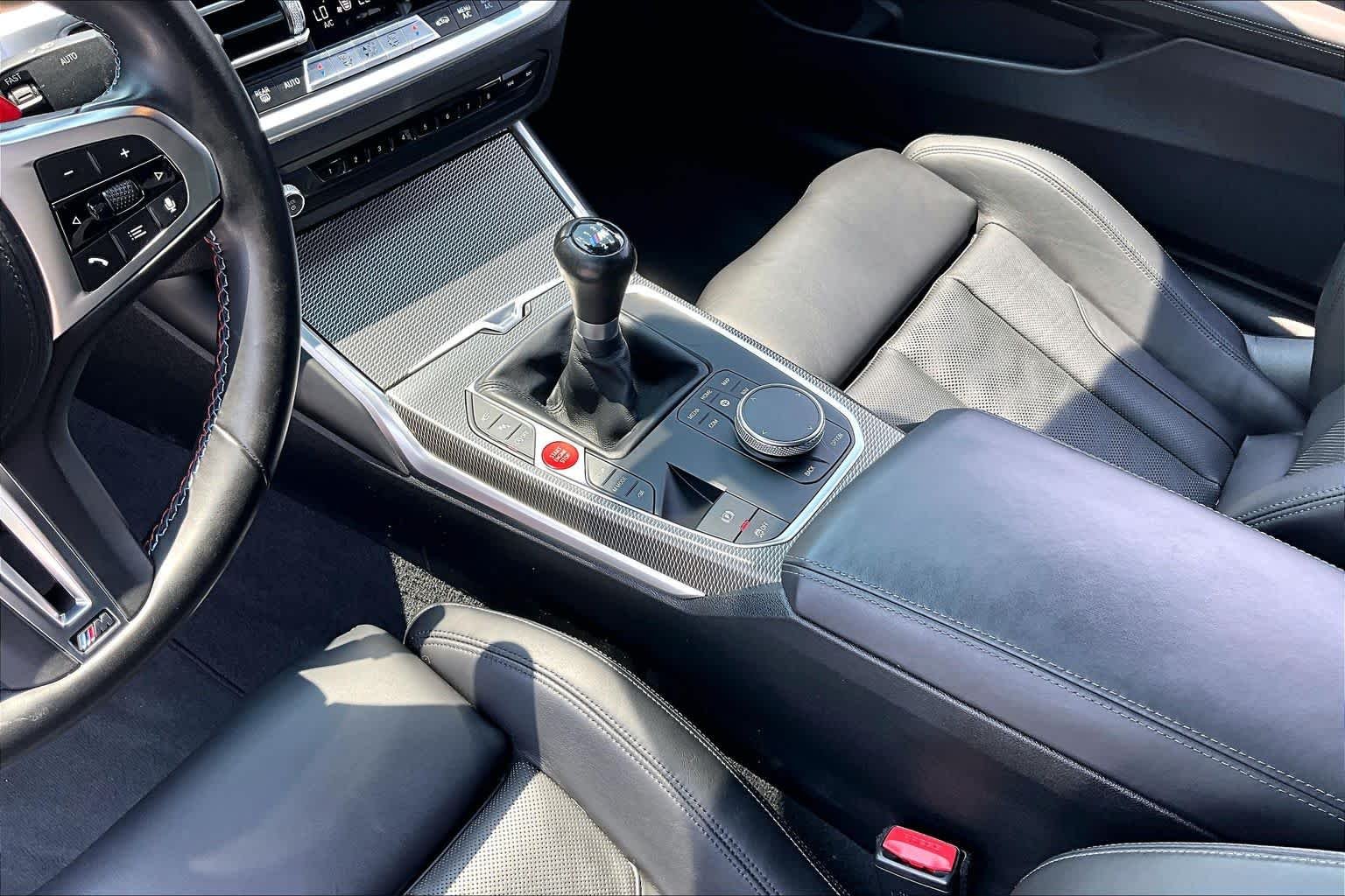 Used 2021 Toronto Red Metallic BMW  image 16