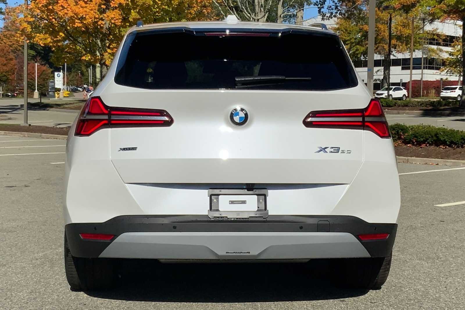 Used 2026 Mineral White Metallic BMW 30 xDrive image 4