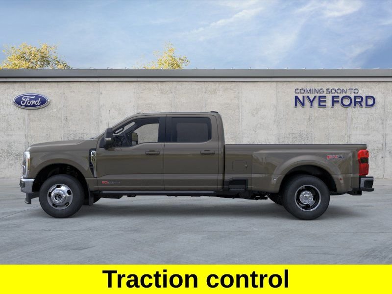 New 2026 Gray Ford Lariat image 4