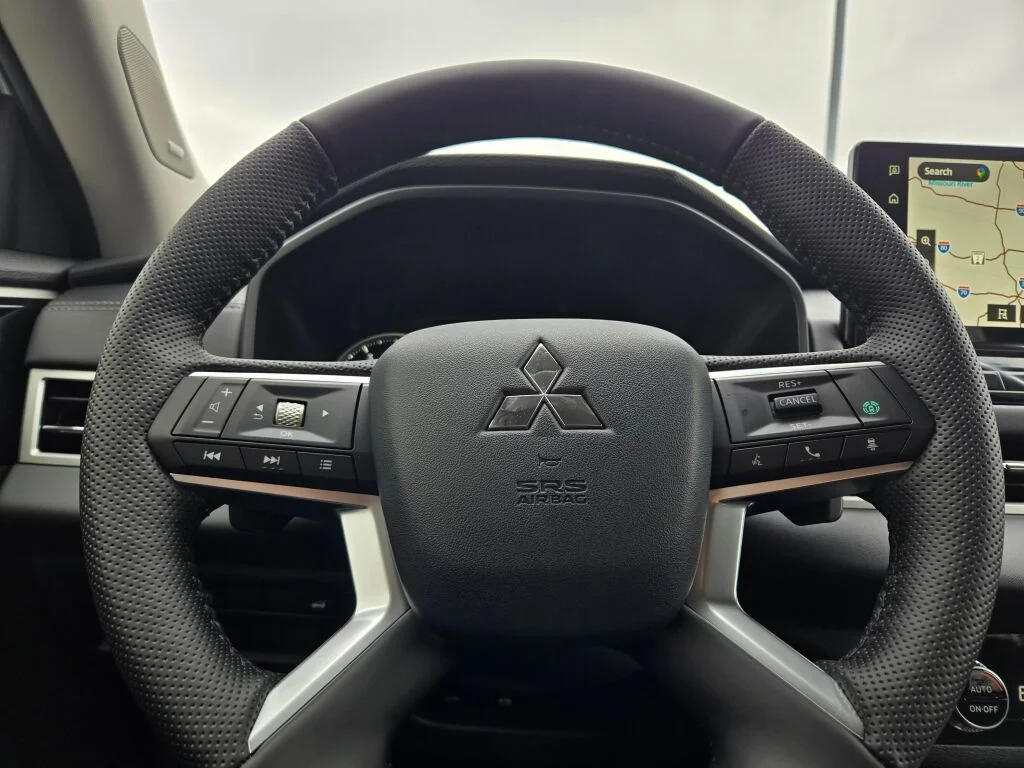 2026 Mitsubishi Outlander SE - Photo 28