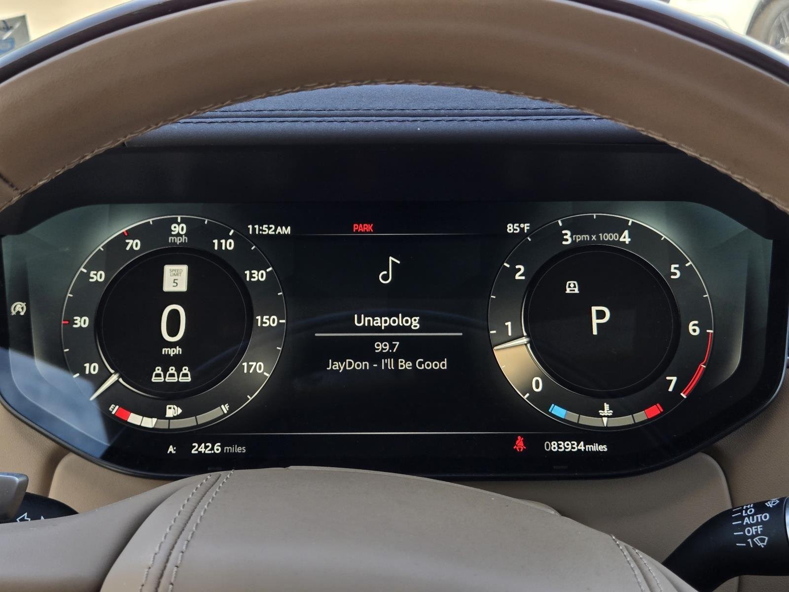 Used 2023 Santorini Black Metallic Land Rover SE image 14