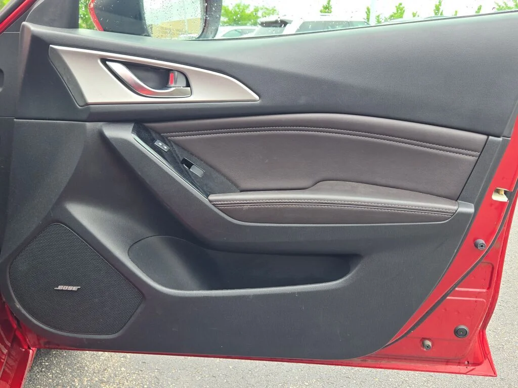 2018 Mazda Mazda3 Touring - Photo 8