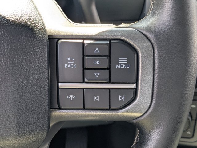 Used 2025 Oxford White Ford XLT image 22
