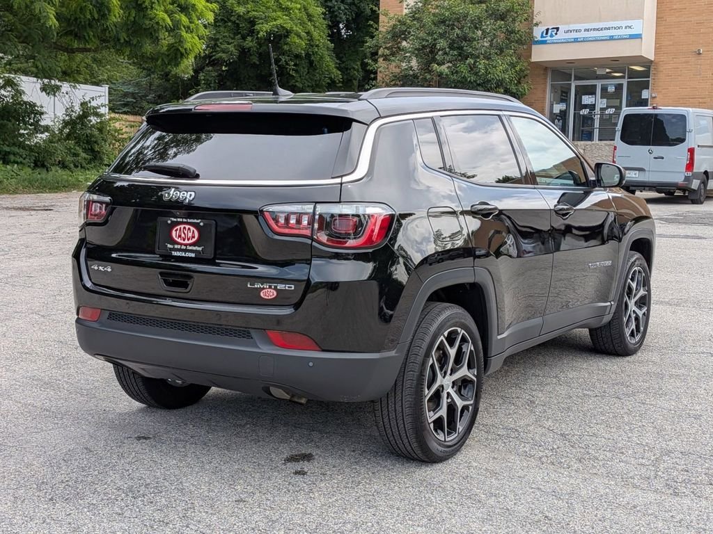Used 2024 Black Jeep Limited image 3