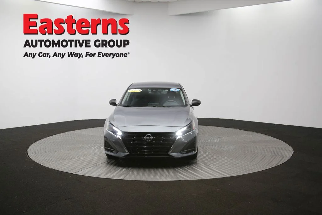 Used 2024 Gray Nissan 2.5 SV image 51