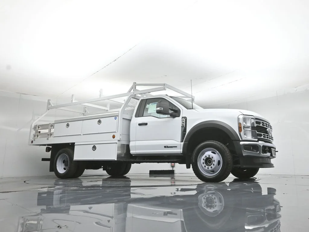 New 2025 Oxford White Ford XL image 52