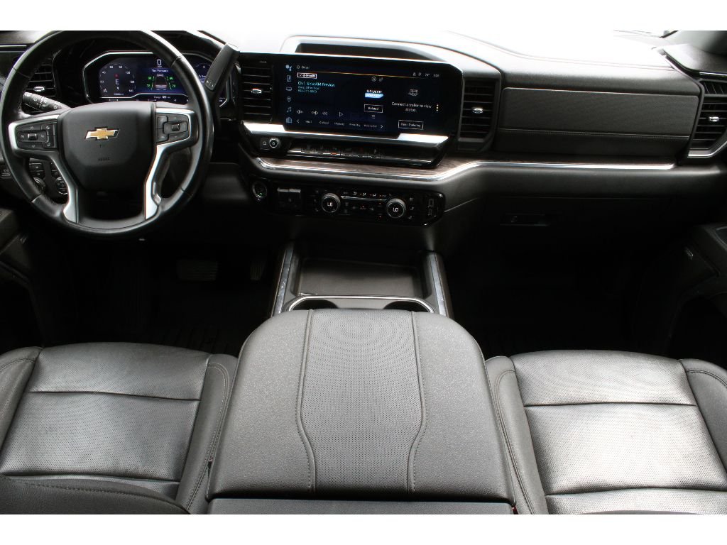 Used 2024 Summit White Chevrolet LTZ image 6