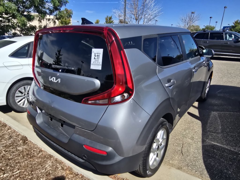 Used 2022 Steel Gray Kia LX image 16