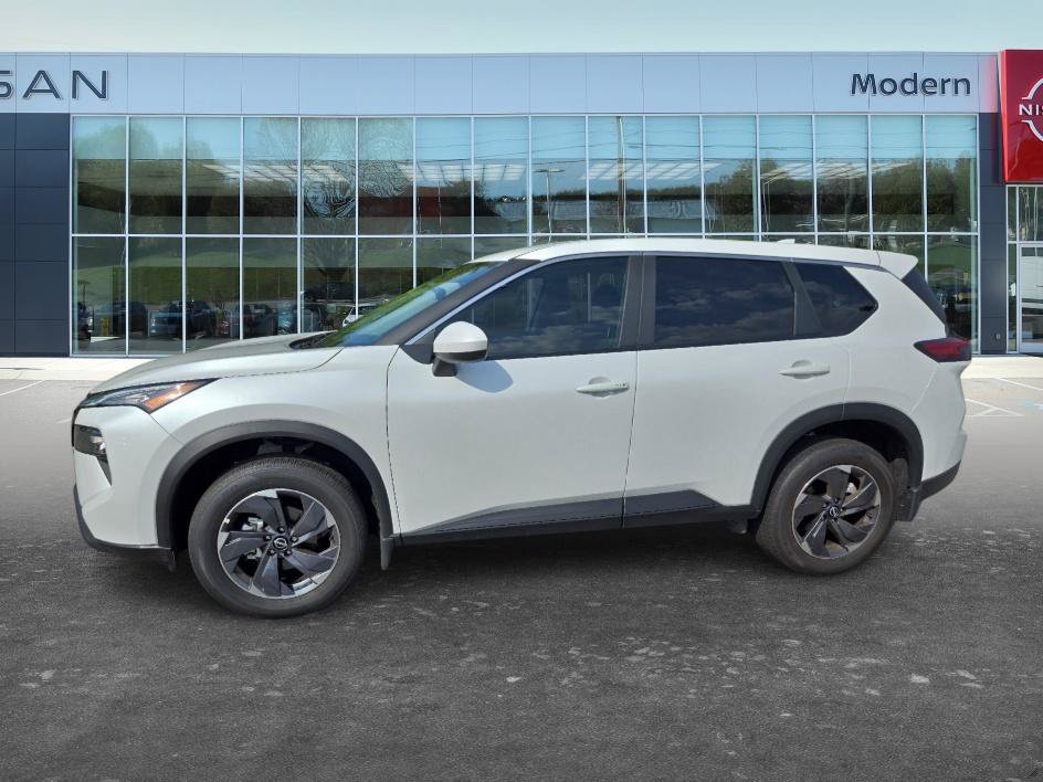 Certified Used 2026 Everest White Pearl Tricoat Nissan SV image 1