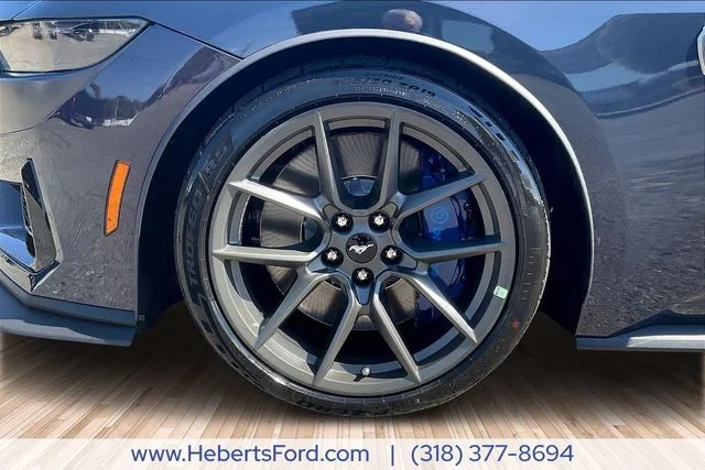 2025 Ford Mustang Dark Horse - Photo 12