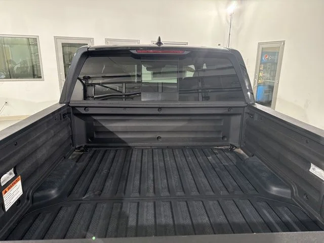 Used 2023  Honda Black Edition image 9