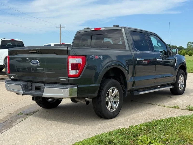 Used 2021 Guard Metallic Ford LARIAT 4WD SuperCrew 5.5