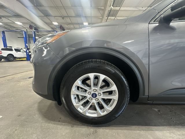 Used 2021 Gray Ford SE image 23