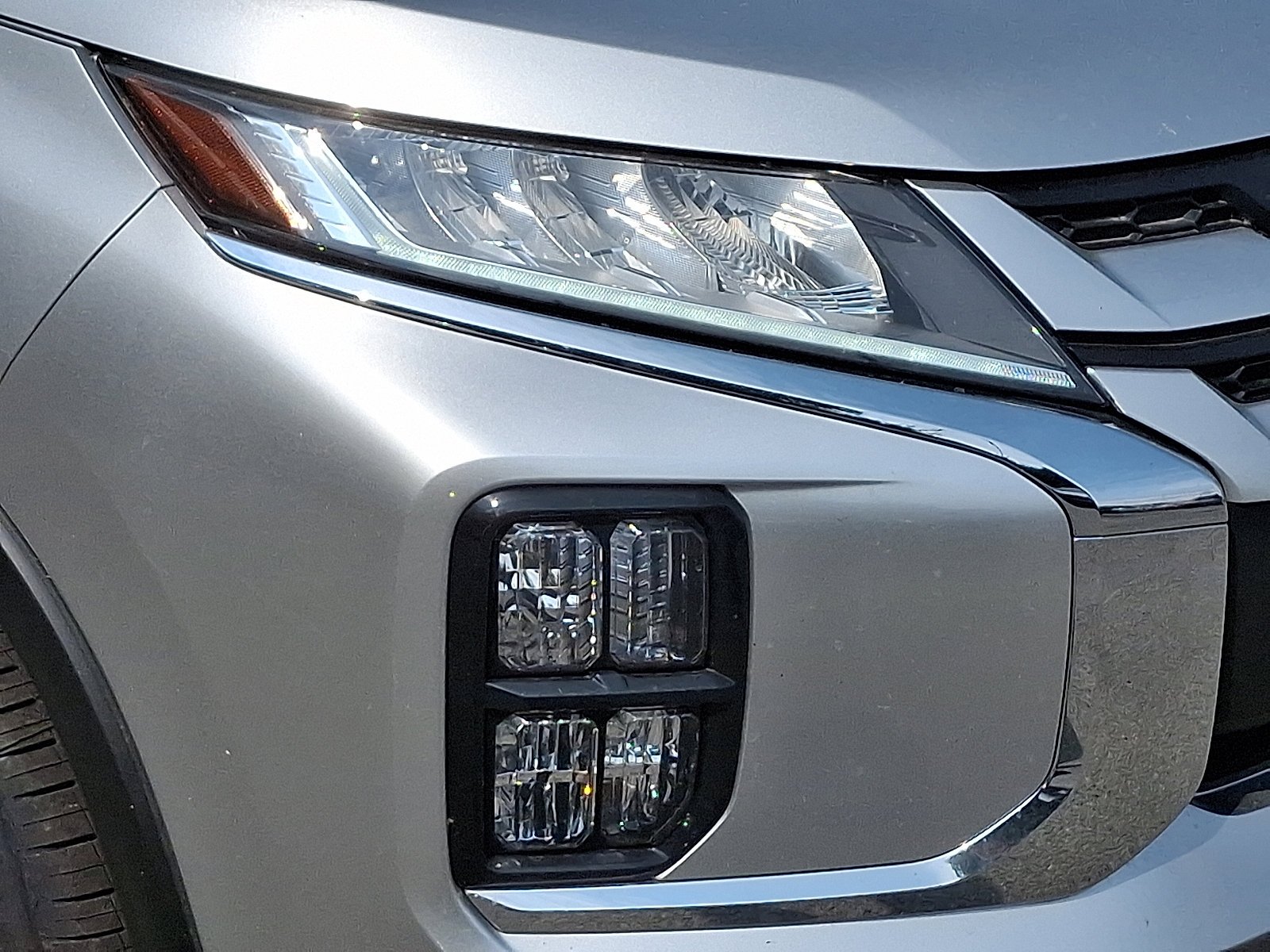 2024 Mitsubishi Outlander Sport ES - Photo 9