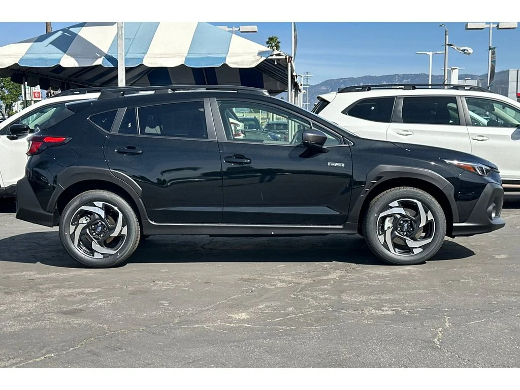 New 2026 CRYSTAL BLACK SILICA Subaru Limited Hybrid image 2
