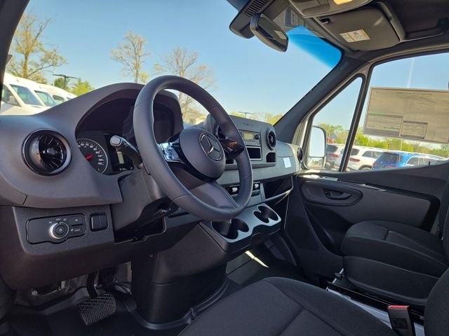 New 2026 Arctic White Mercedes-Benz  image 23