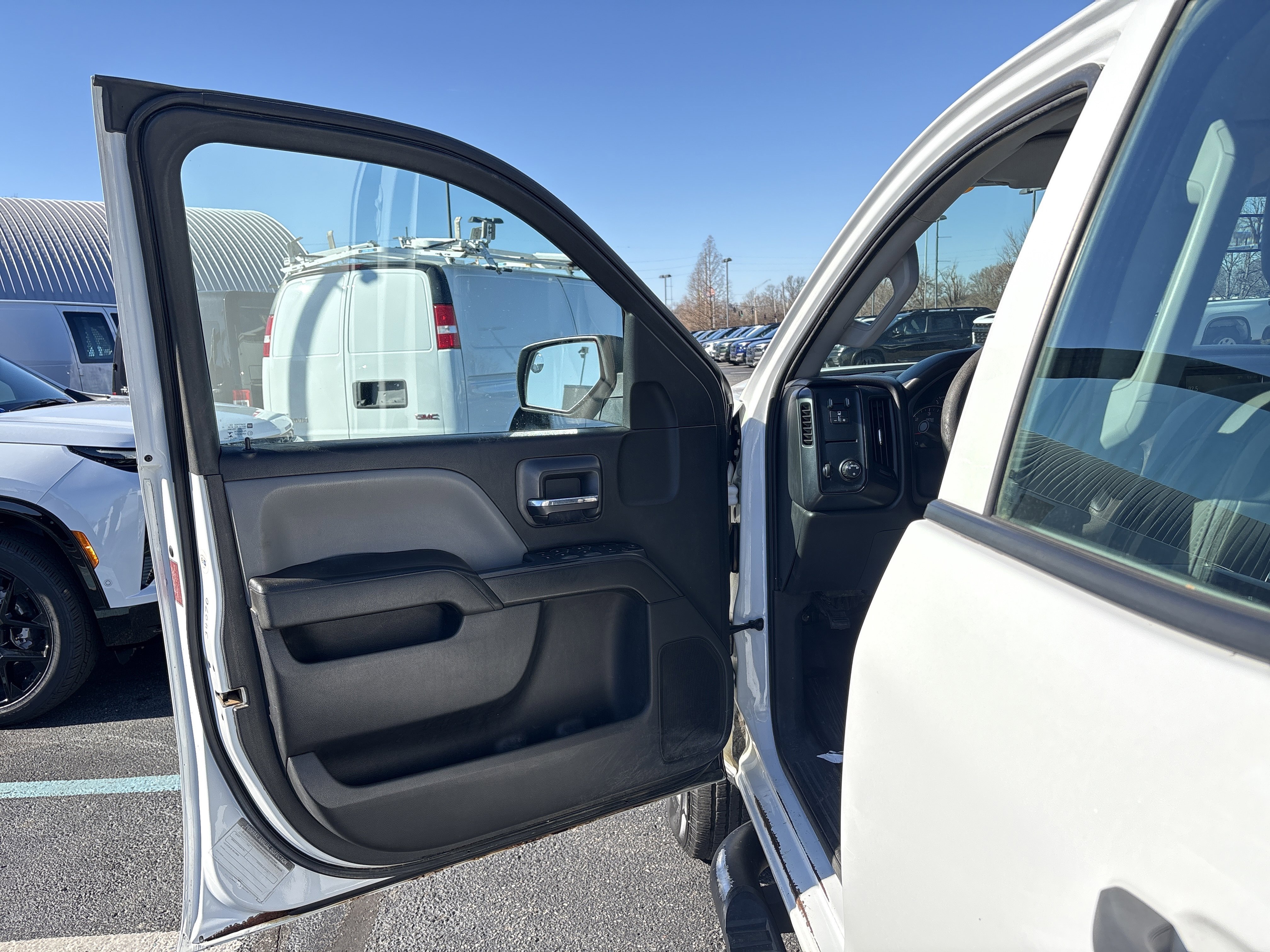 Used 2016 Summit White Chevrolet Work Truck image 9
