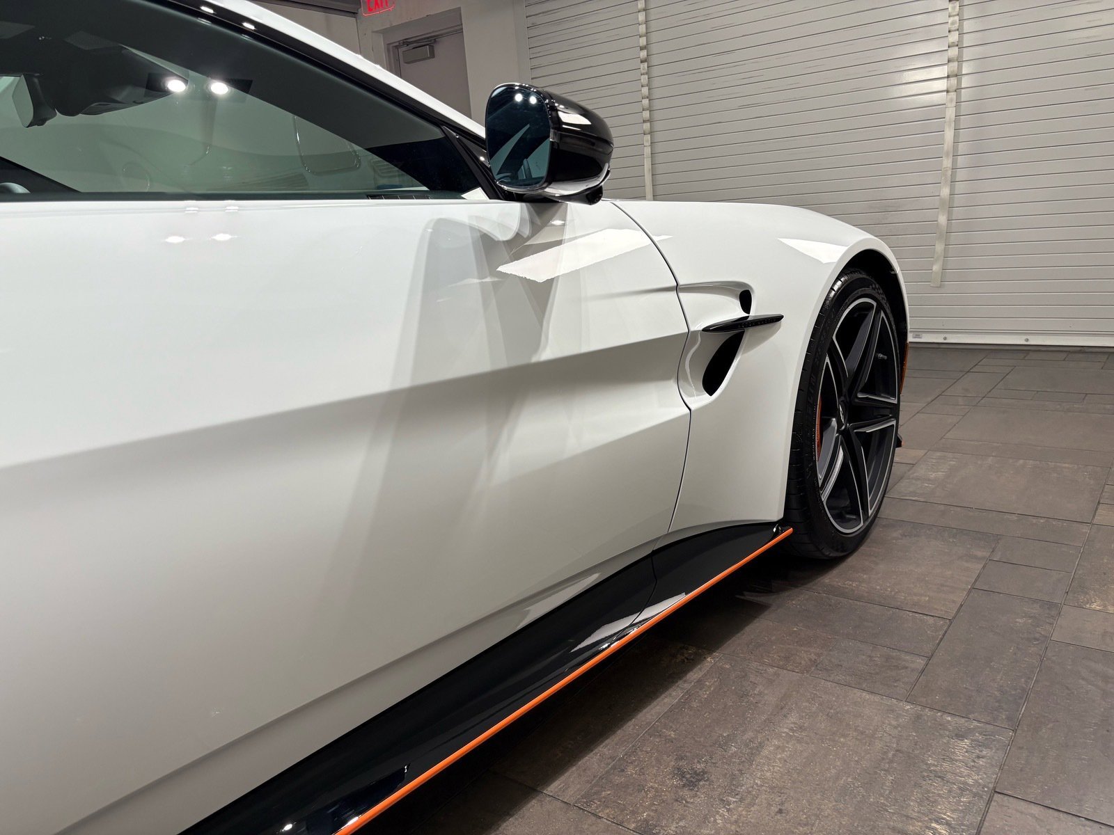 2026 Aston Martin Vantage Base - Photo 9