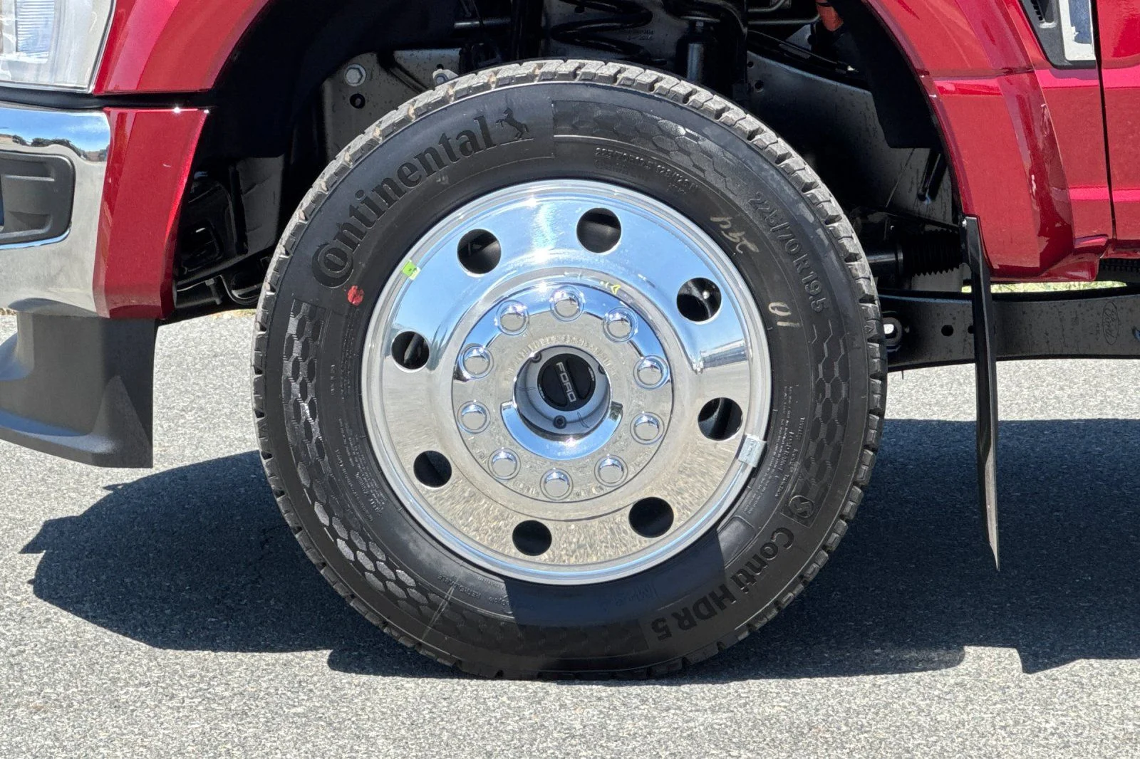 New 2026 Ruby Red Metallic Tinted Clearcoat Ford F-450® XLT image 26
