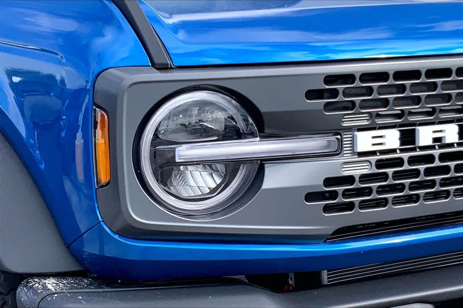 New 2026 Velocity Blue Metallic Ford Badlands® image 10