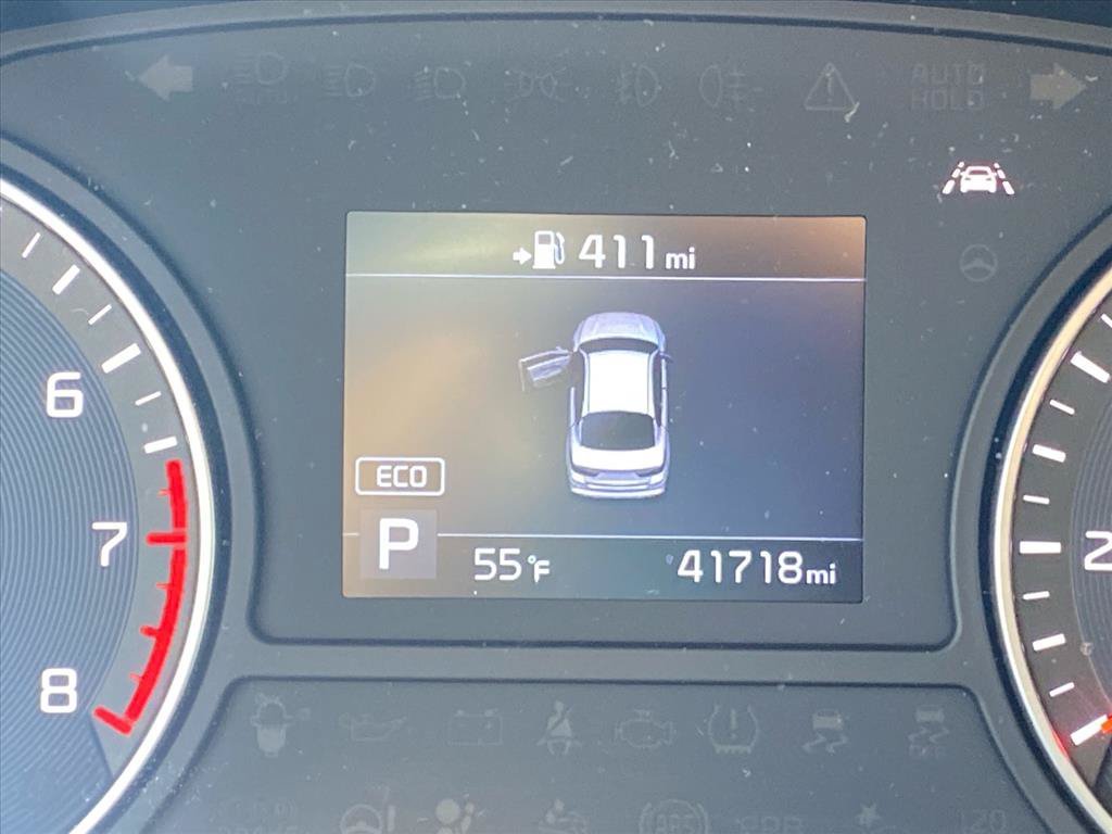 Certified Used 2020 Passion Red Kia SE image 20