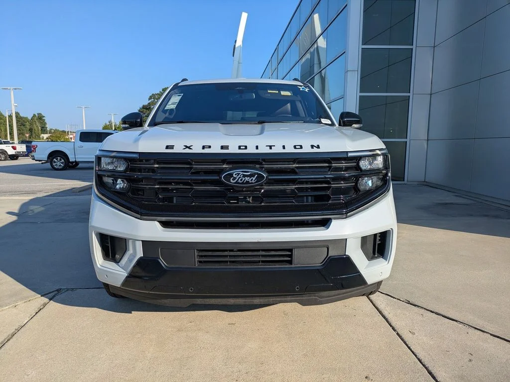 2025 Ford Expedition Platinum - Photo 8