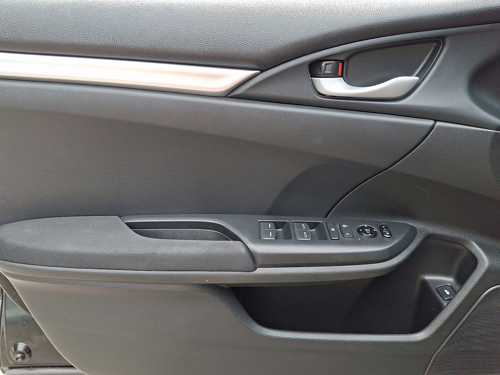 2017 Honda Civic LX - Photo 11