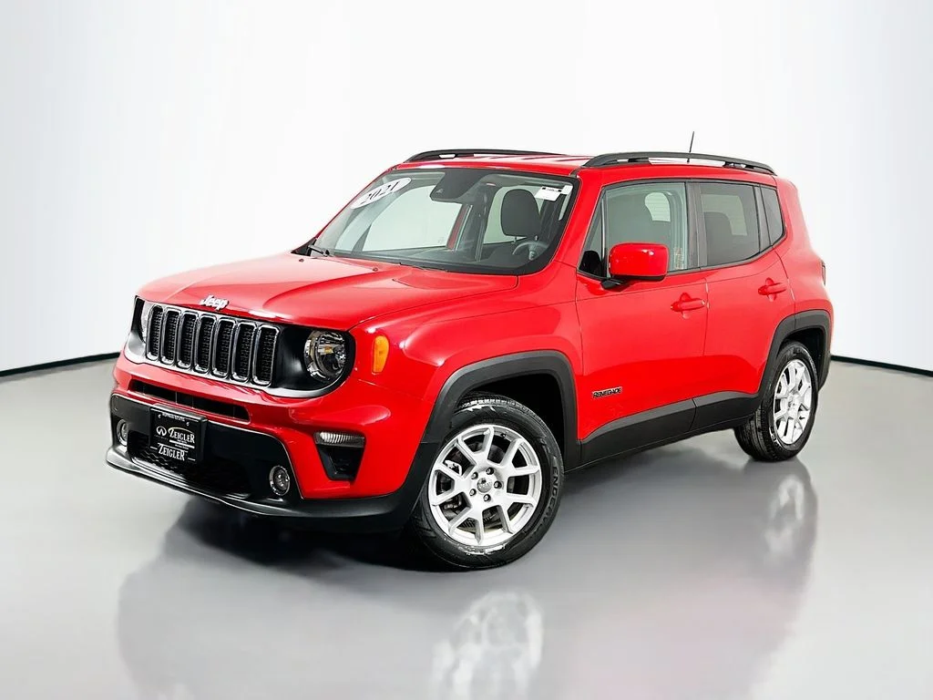 Used 2021 Red Jeep Latitude image 3