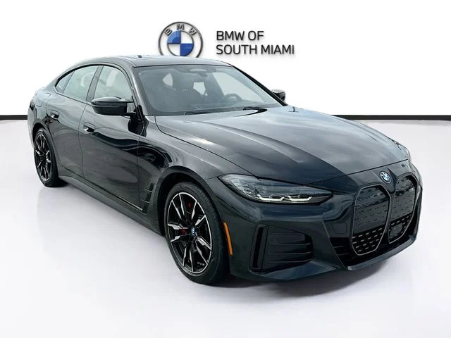 2023 BMW i4 M50's photo