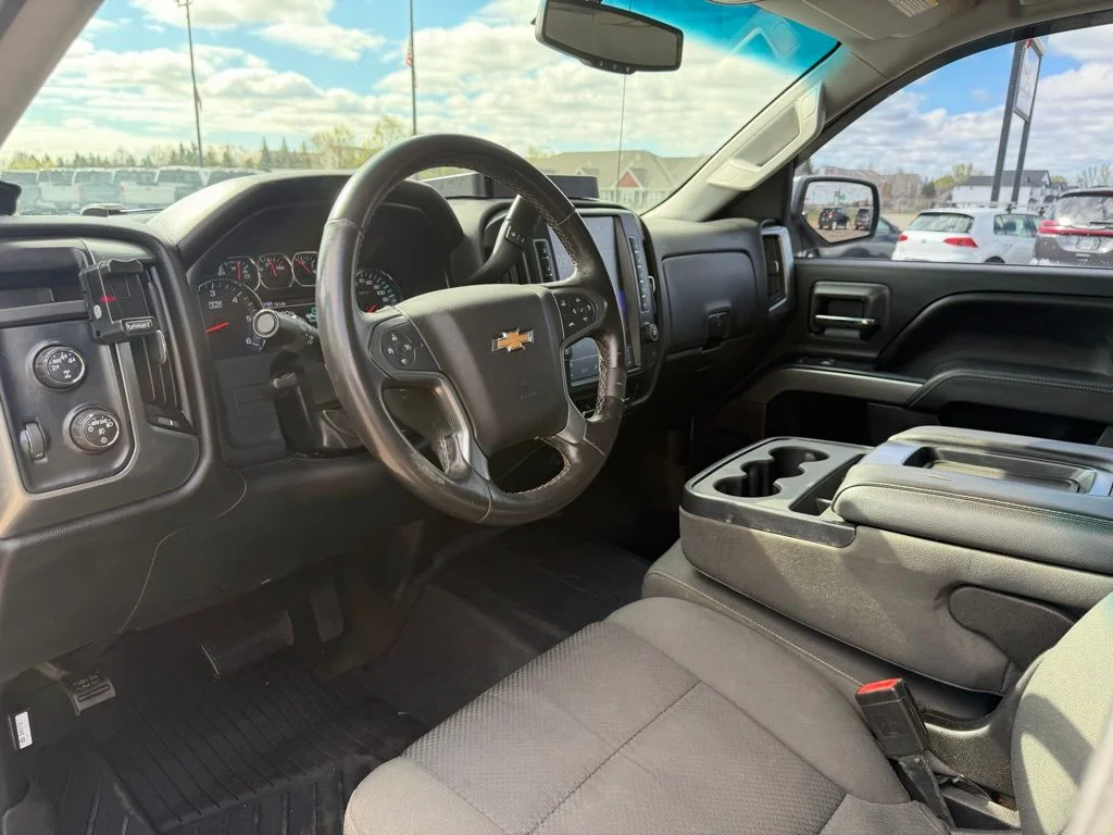 Used 2015 Black Chevrolet LT image 22