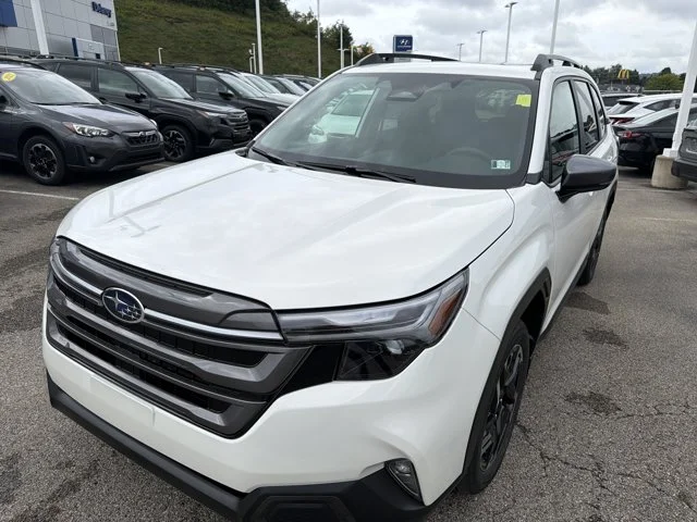 New 2026 CRYSTAL WHITE PEARL Subaru Limited image 31