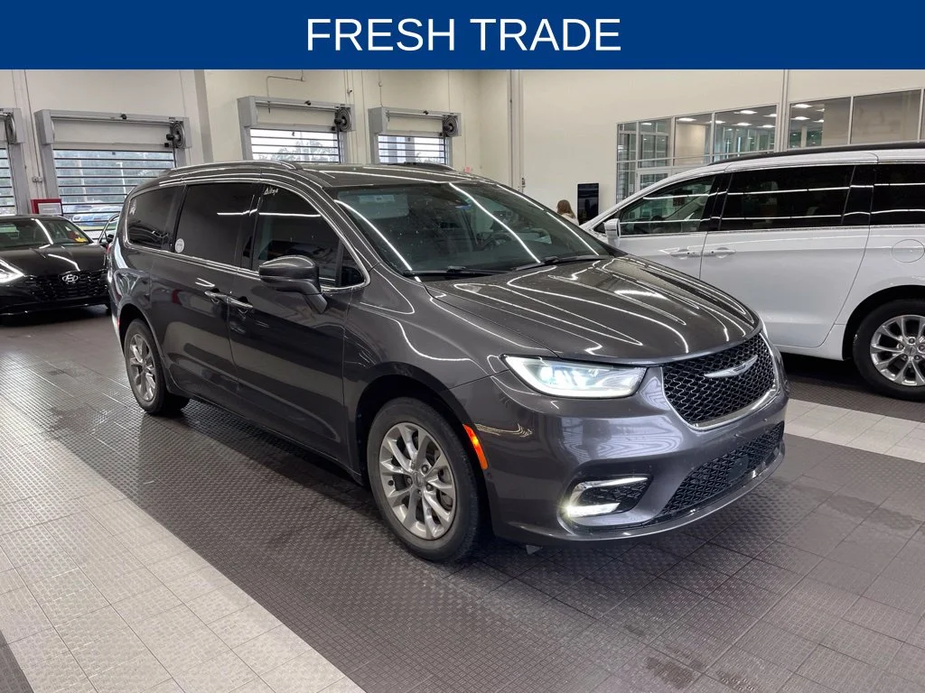 2021 Chrysler Pacifica Touring L