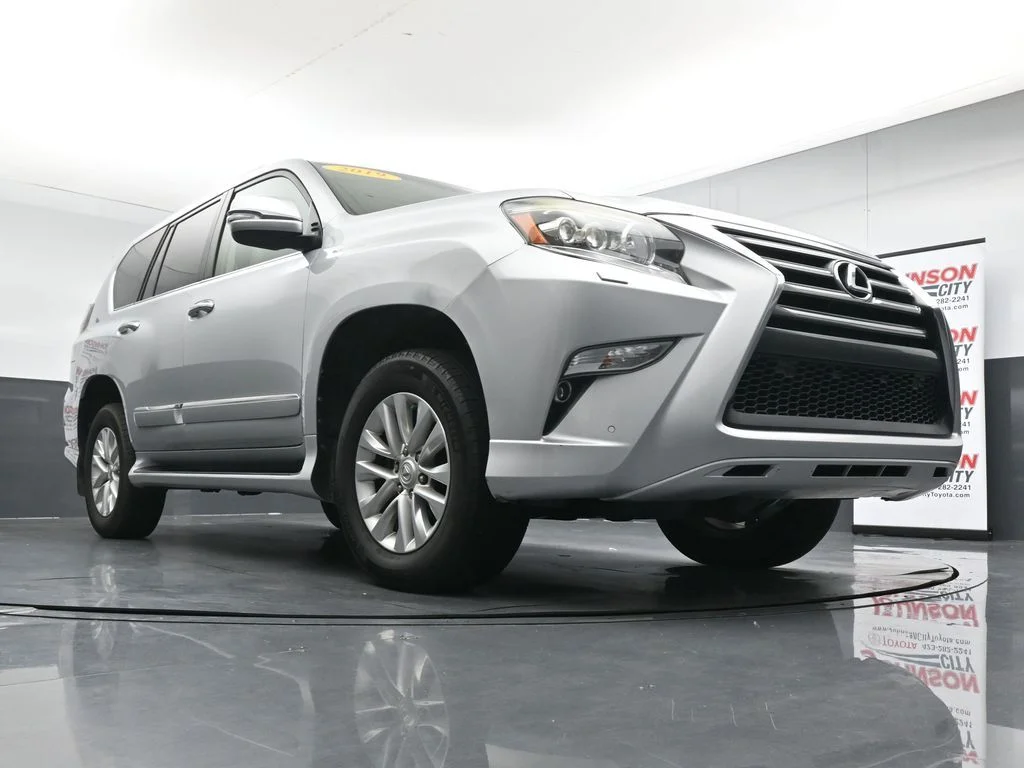Used 2019 Silver Lexus 460 image 32