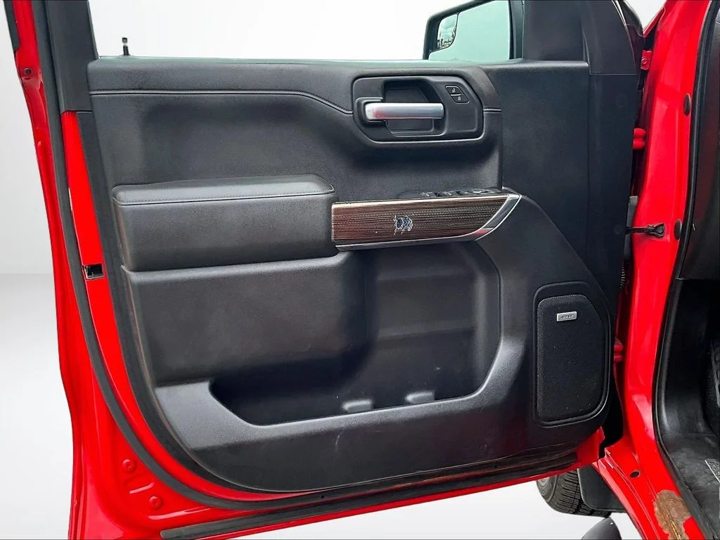 Used 2021 Red Chevrolet RST image 25