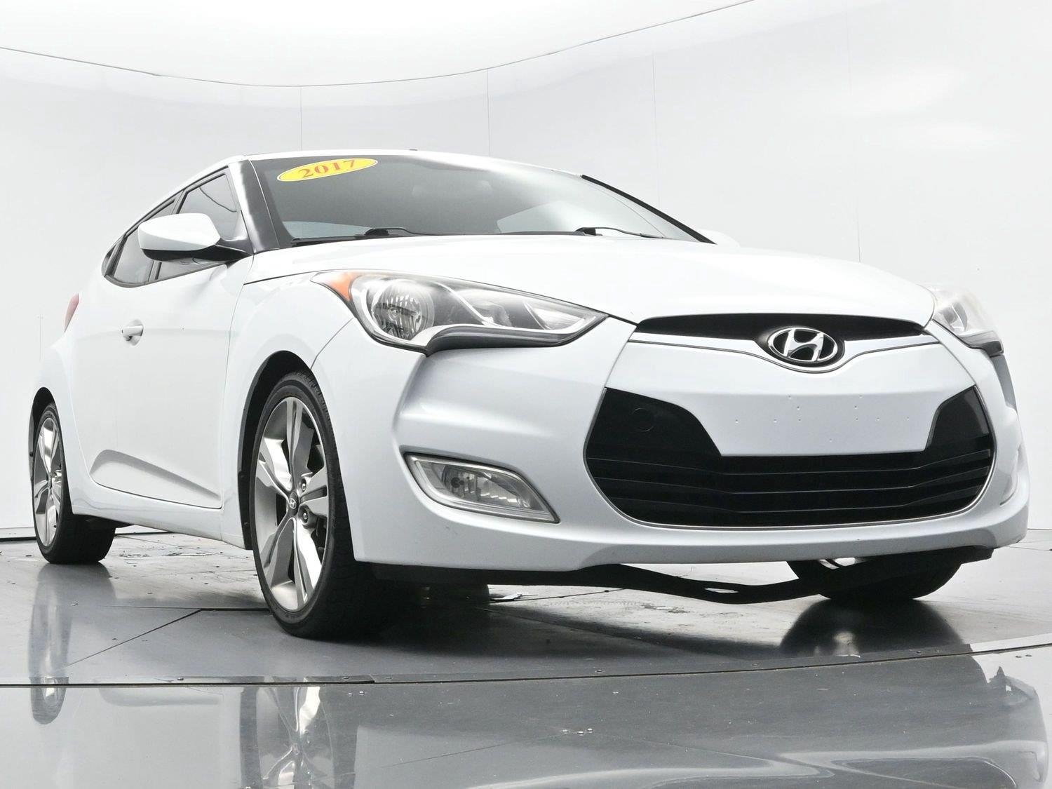 Used 2017 Century White Hyundai Value Edition image 43