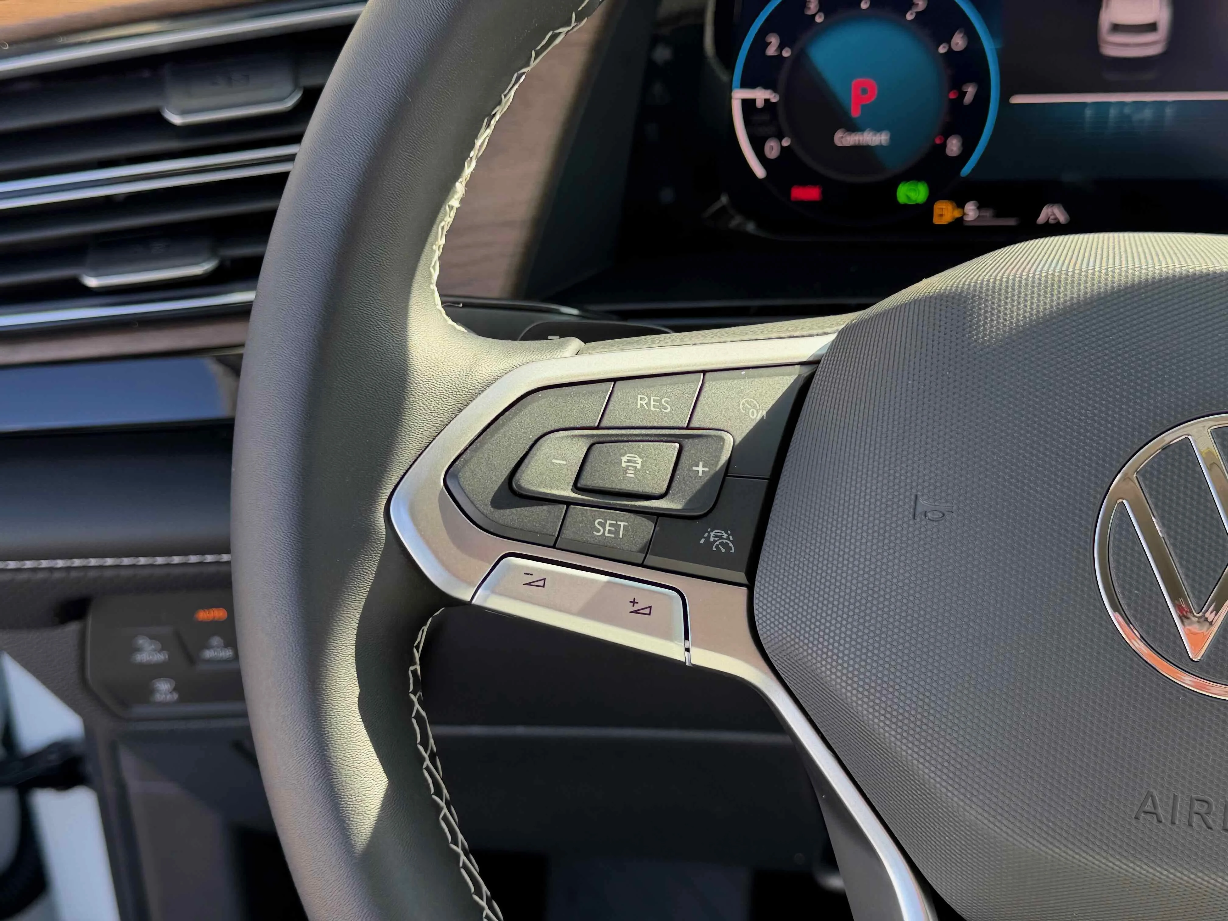 New 2026 Opal Volkswagen 2.0T SE w/Technology image 18