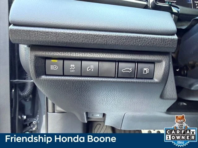 Used 2025  Toyota XSE image 25