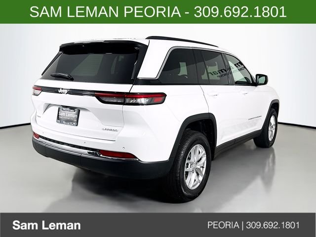 New 2026 Bright White Clearcoat Jeep Laredo X image 7