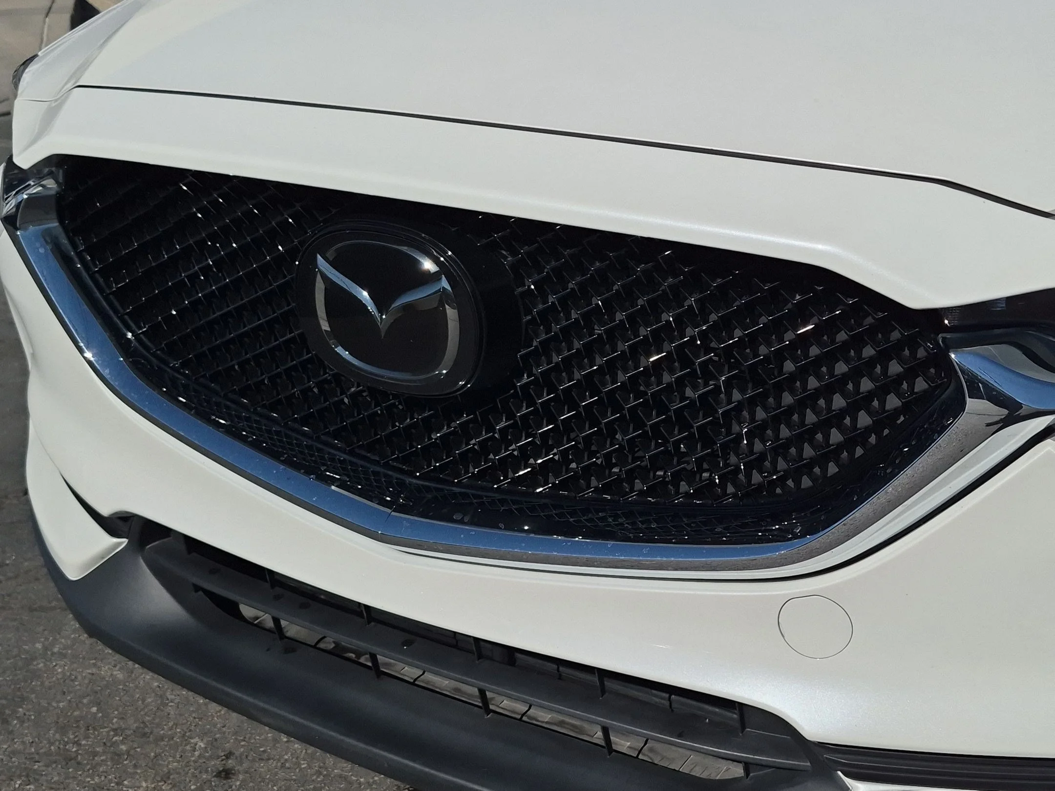 Used 2019 Snowflake White Pearl Mica Mazda Grand Touring image 10