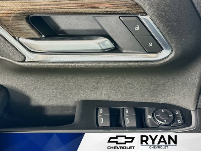 New 2026 Sterling Gray Metallic Chevrolet LT Trail Boss image 18