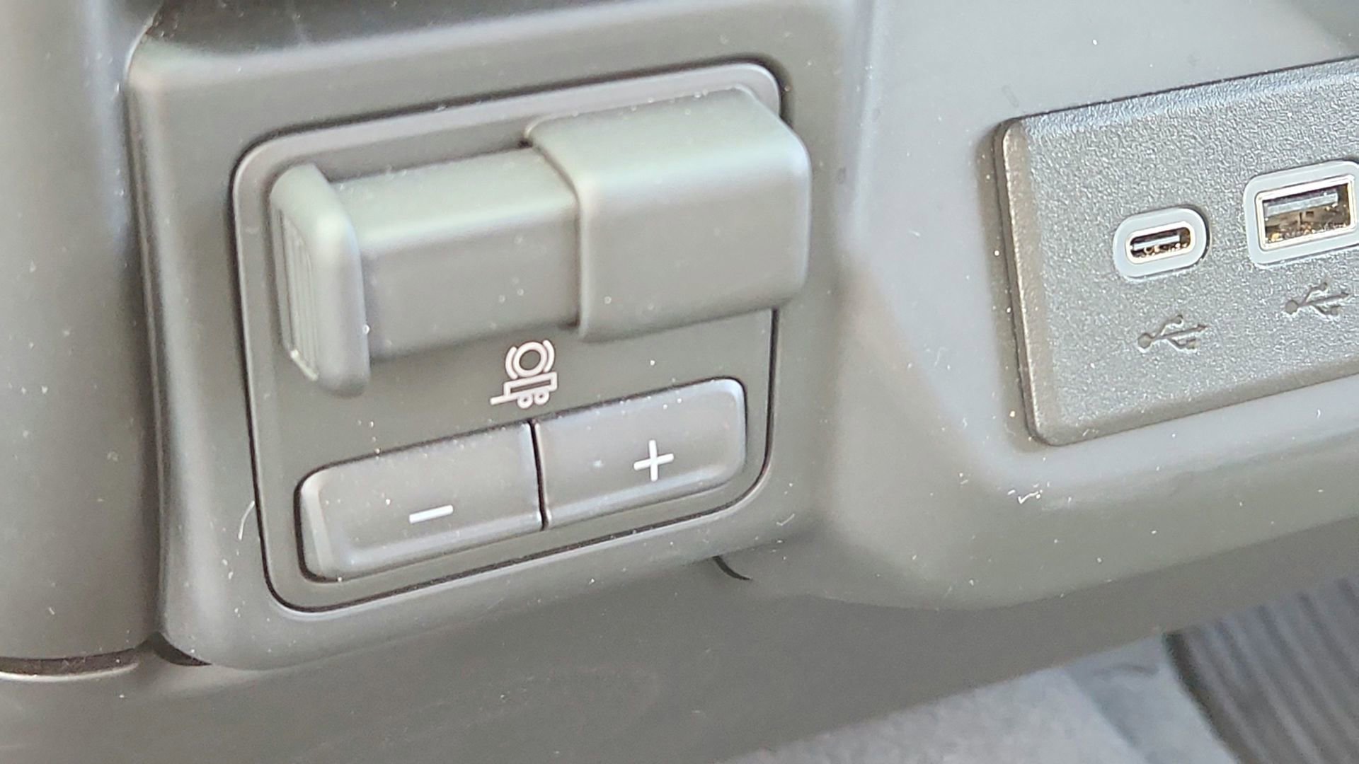 2026 Chevrolet Silverado 1500 Custom - Photo 26