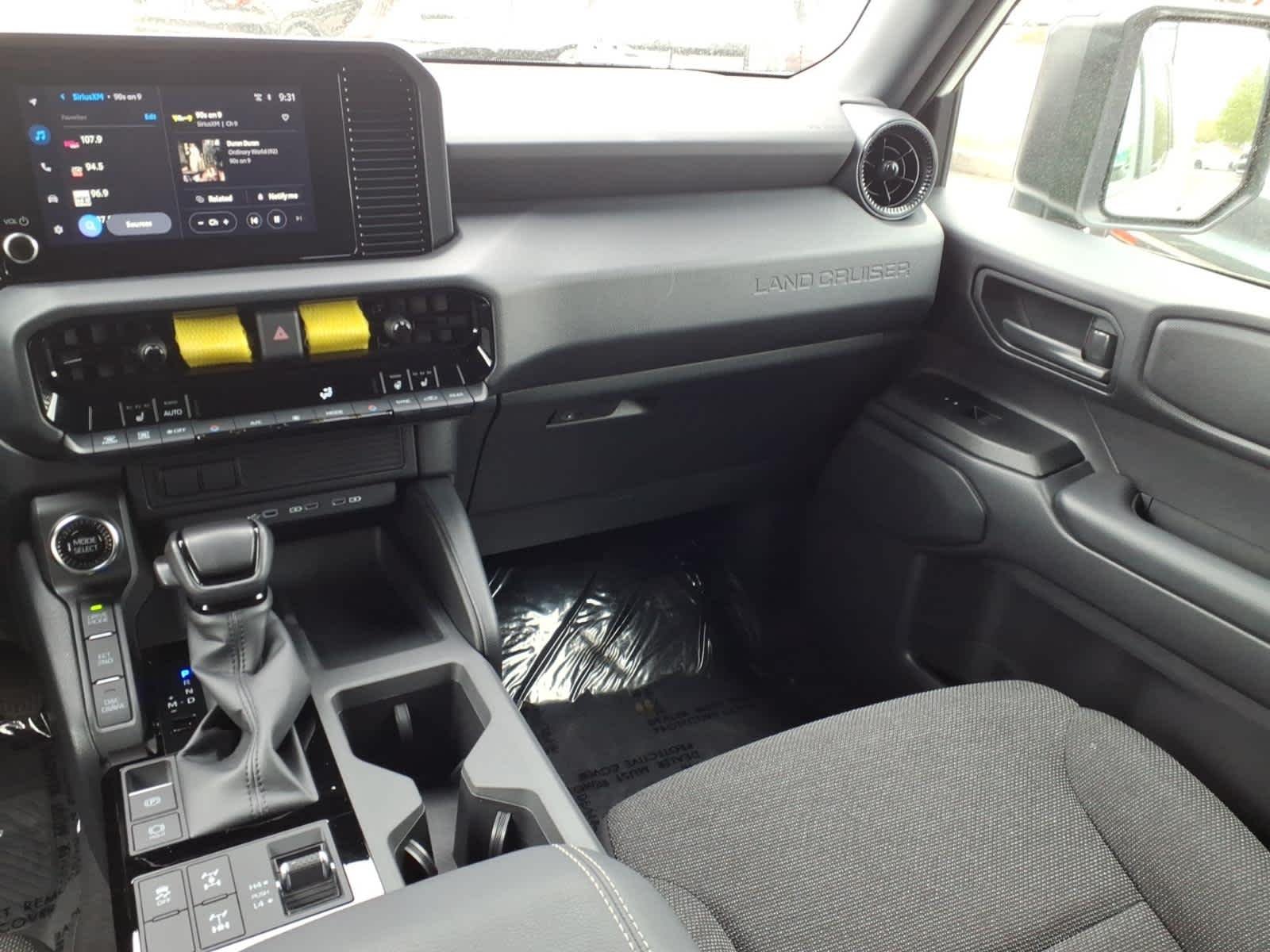 Used 2025 Ice Cap Toyota 1958 image 14