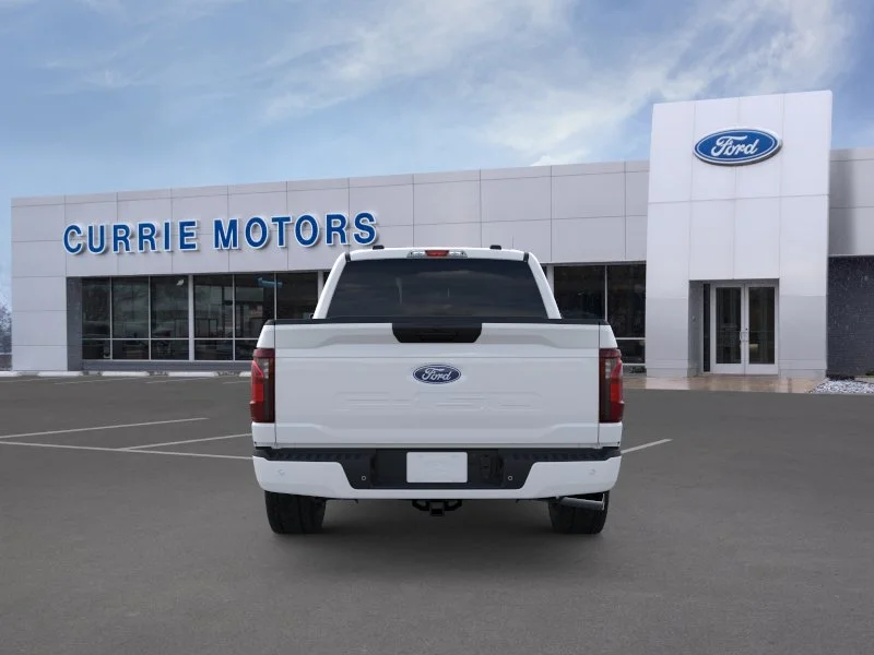New 2026 Oxford White Ford XLT image 27