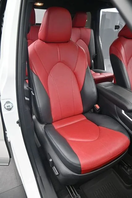 2023 Toyota Highlander XSE - Photo 19