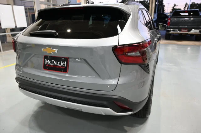 2026 Chevrolet Trax LT - Photo 5