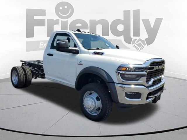New 2026 Bright White Clearcoat RAM Tradesman image 7