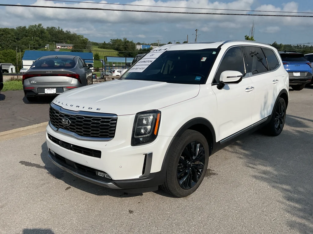 Used 2020 Snow White Pearl Kia SX image 4