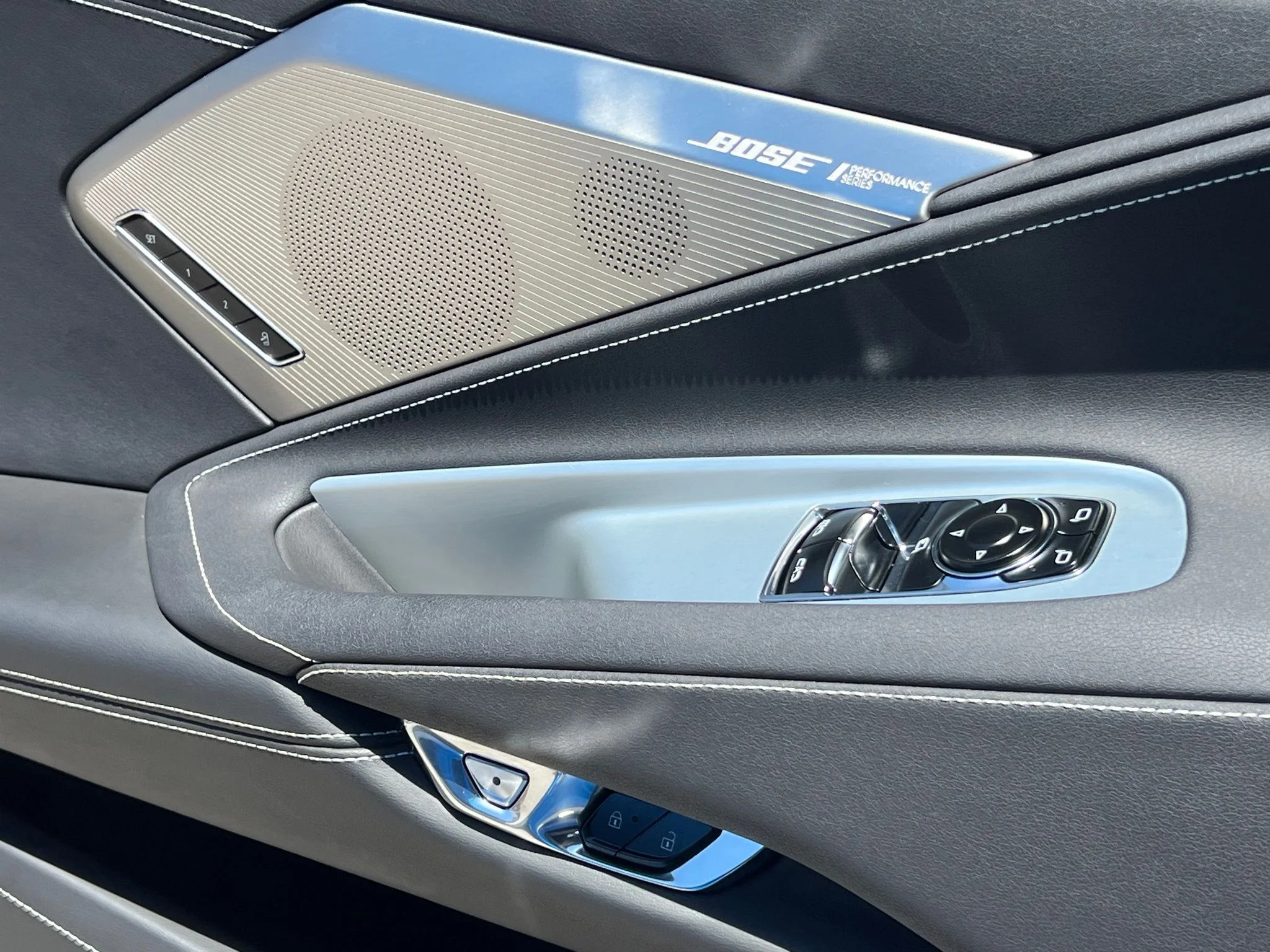 Used 2021 Blue Chevrolet Stingray image 29