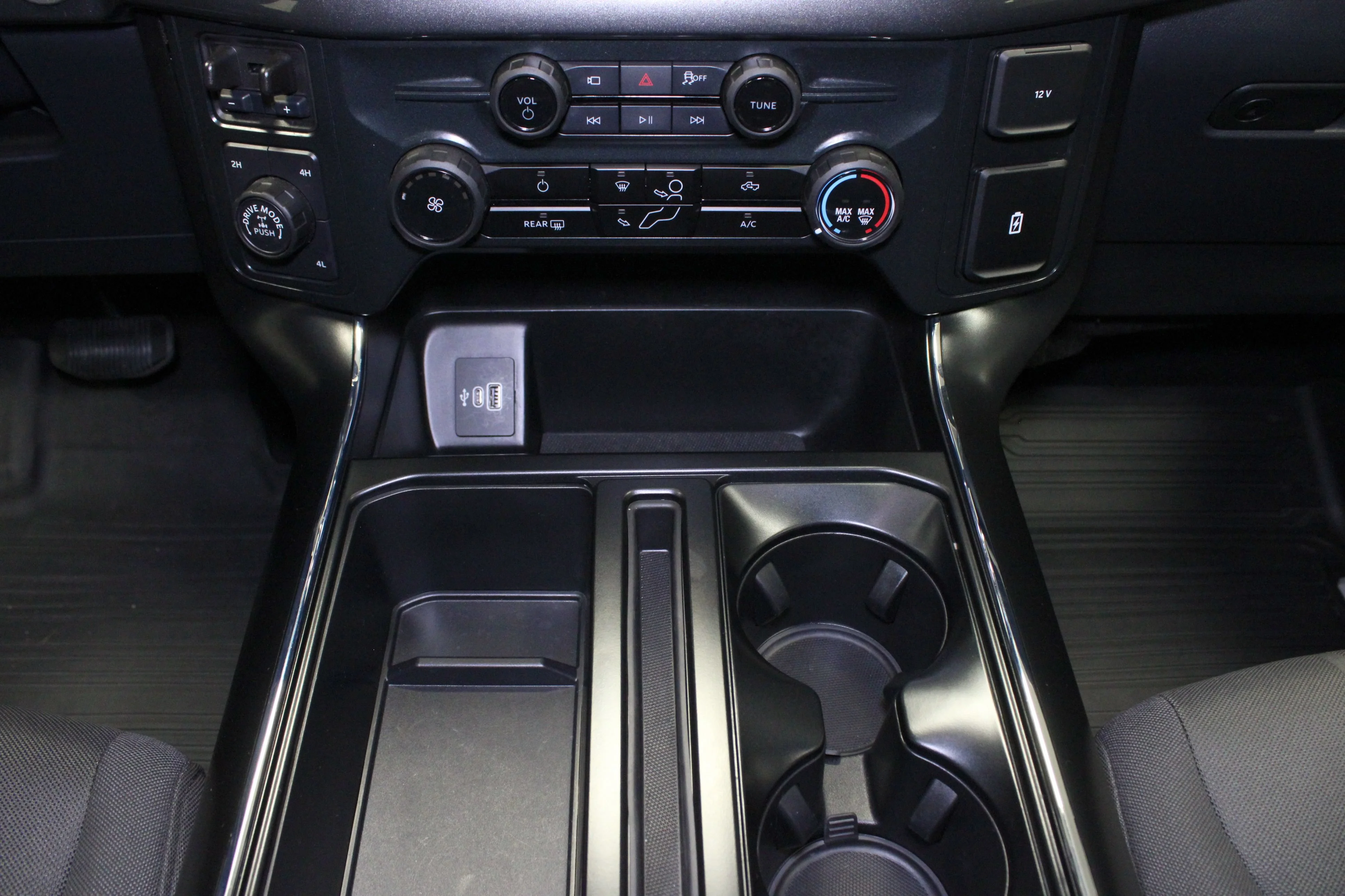 Used 2025 Silver Metallic Ford STX image 20