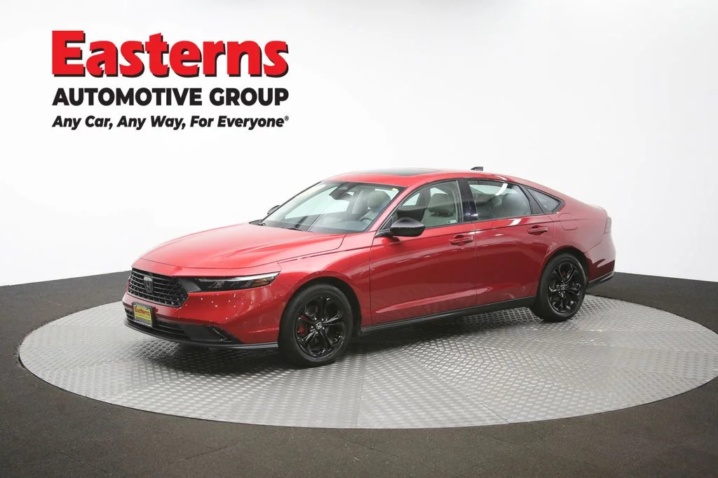 Used 2025 Red Honda SE image 56